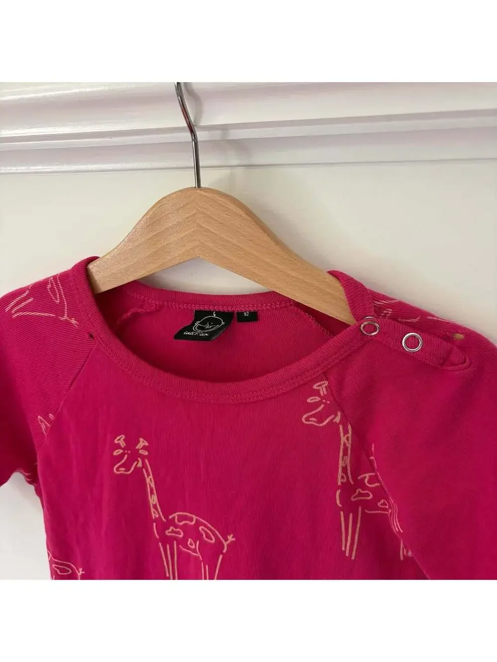 iDat Denmark giraffe romper